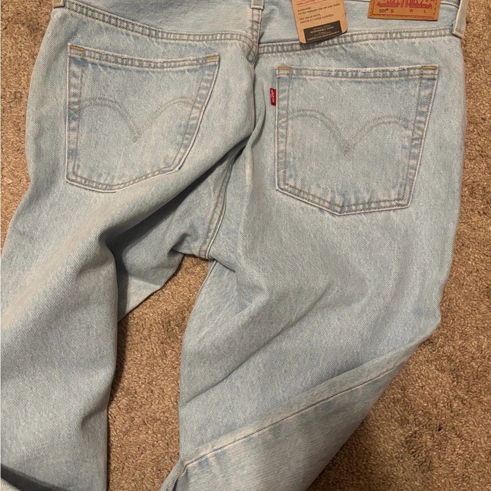 Levi's straight Leg Women’s Jeans in Light Blue